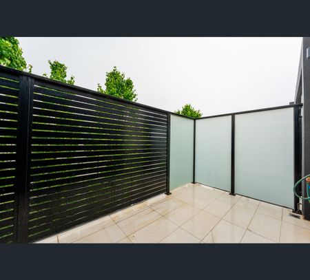 6/16A Leonard Crescent, Ascot Vale, Vic 3032 - Photo 4