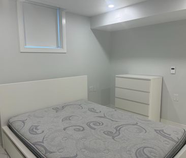 For Lease - 162 Mactier Drive, Vaughan, Ontario - Photo 6