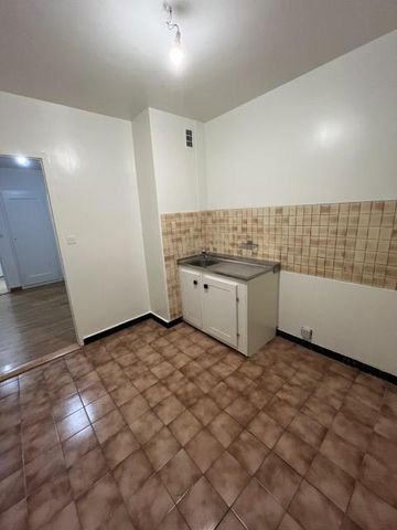Bel appartement à deux pas du Vieux-Carouge - Visite groupée le mercredi 21 janvier à 8h30 (aucune inscription requise) - Photo 5