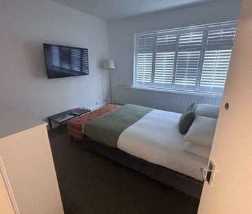 Room in a Shared House, Bayswater Road, W2 - Photo 2