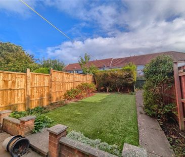 2 bedroom terraced house to rent - Photo 1
