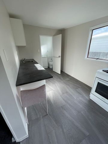 Freshly Renovated - Katikati - Photo 3
