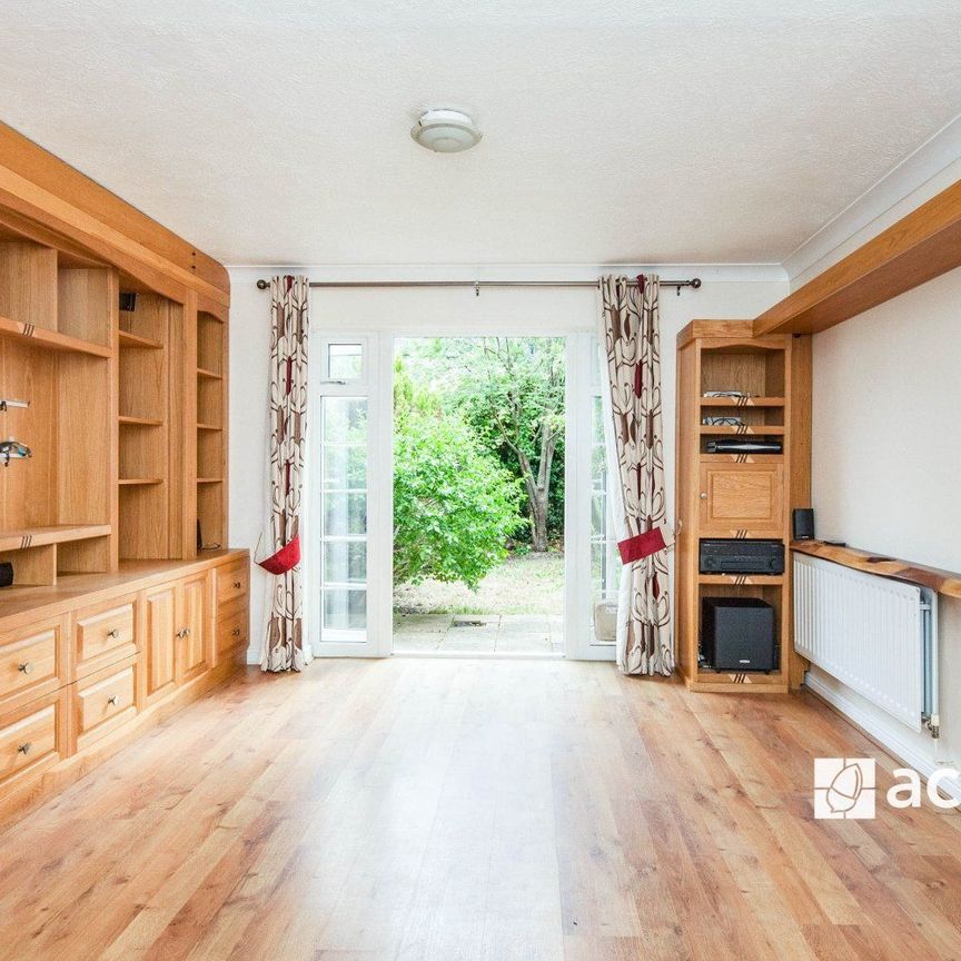 Cypress Gardens, Brockley, SE4 - Photo 1