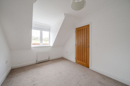 5 bedroom detached house to rent - Photo 5