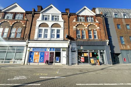 The Broadway, Woking - 1 bedroomProperty for lettings - Seymours - Photo 4