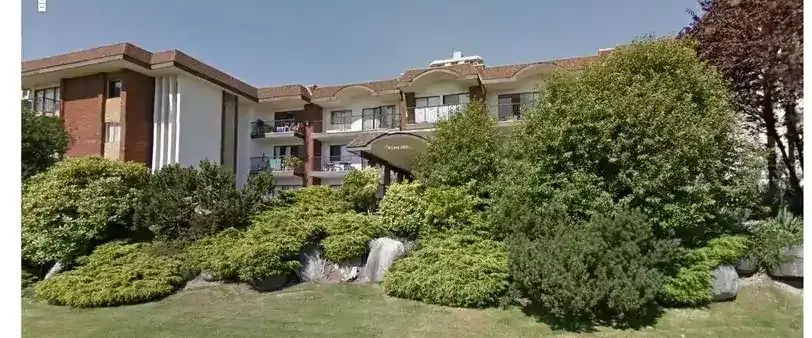 The Lexington Updated One Bedroom in Lower Lonsdale - Large Private Patio | 136 5th Street East, North Vancouver - Photo 1