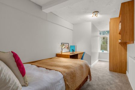 GARDEN FLAT, 246 VINERY ROAD Leeds - LS4 2LA - Photo 4