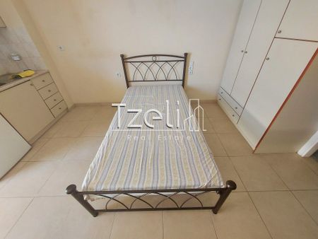 Studio/Γκαρσονιέρα για ενοικίαση Τ.Ε.Ι. (Πάτρα) - Photo 2