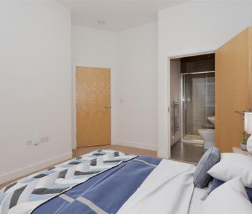 2 bedroom flat to rent - Photo 3