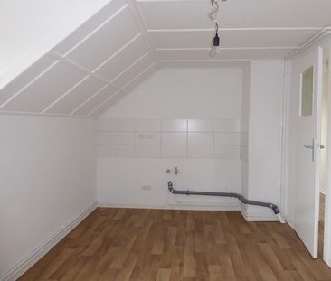 den ersten Monat gratis !!! 1 Zimmer Dachgeschoß bezugsfertig in de... - Foto 5