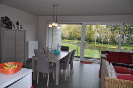 Stijlvol afgewerkt appartement met garage in privé domein De Steelander met natuurvijver en parktuin. - Foto 3