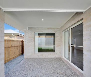 21 Nicholas Street, Collingwood Park QLD 4301 - Photo 5