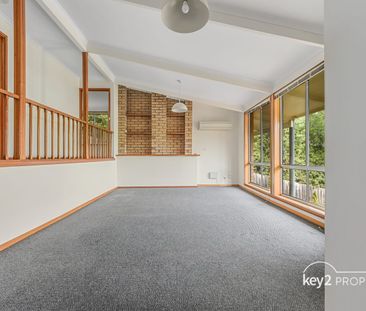 PERFECT FAMILY HOME - Photo 2
