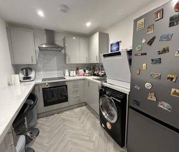 1 bedroom flat to rent - Photo 4