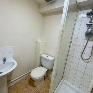 Latif Court Normanton Road, Derby, DE23 - Photo 2