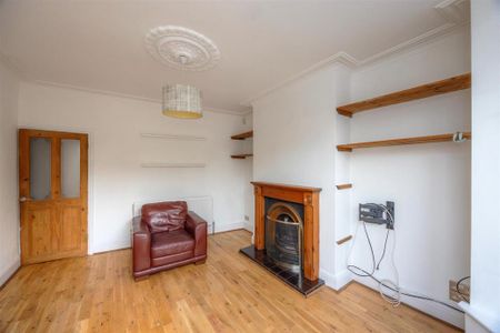 4 bedroom terraced house to rent - Photo 2