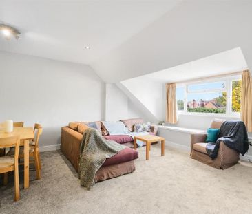 3 bedroom flat to rent - Photo 1