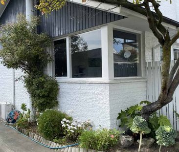 Private Furnished Townhouse - Photo 1