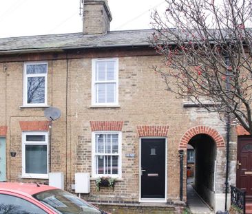 2 bedroom terraced house to rent - Photo 4