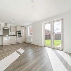 Dragon Way, Sturry, Canterbury, CT2 0HN, Kent - Photo 3