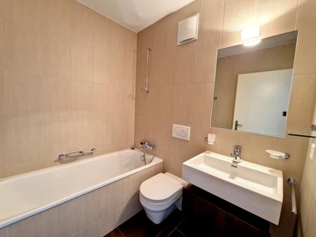 Sion, appartement de 3.5 pièces avec balcons au centre-ville - Photo 3