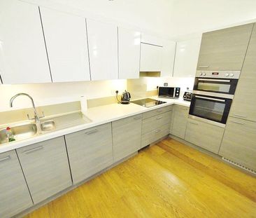 2 bedroom apartment to rent - Photo 4