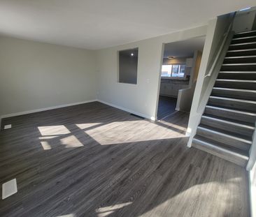 941 Oakview Avenue, Kingston, ON K7M 6V4 - Photo 4