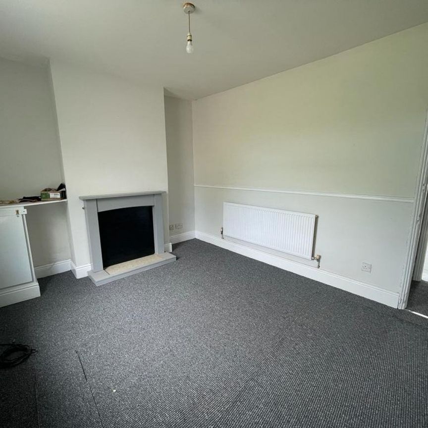 3 bed Terraced - To Let - Photo 1