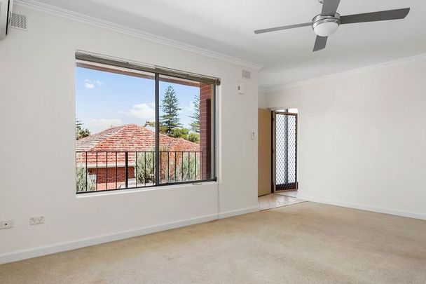 Unit 6/8 Keen Avenue, Glenelg East. - Photo 1