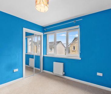 4 bedroom terraced house to rent - Photo 1