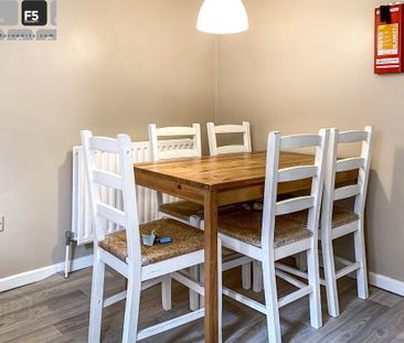 37 St Alban's Gardens, Stranmillis, Belfast, BT9 5DR - Photo 2