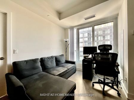 7 Mabelle Avenue #505 - Photo 2