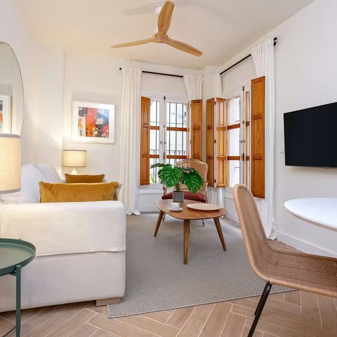 Plaza de Santa Cruz, Sevilla, Andalusia 41004 - Photo 1