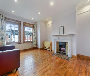 2 bedroom maisonette to rent - Photo 1