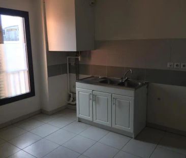 Appartement à louer 3 pièces 77.91m² - Photo 2