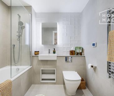 3 bedroom flat to rent - Photo 5