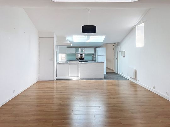 Location Appartement 3 pièces 70m² LA ROCHELLE 17000 - Photo 1