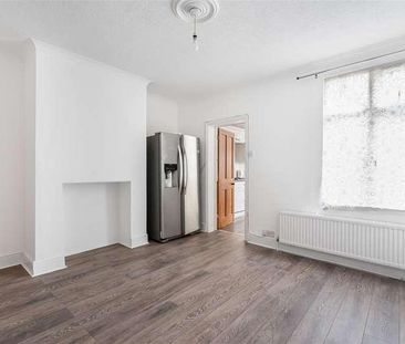 Deacon Road, Kingston Upon Thames, KT2 - Photo 1