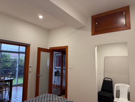 West Footscray - Photo 2