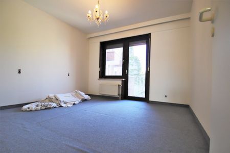 APPARTEMENT MET 2 SLAAPKAMERS IN HARTJE KORTRIJK - Foto 4