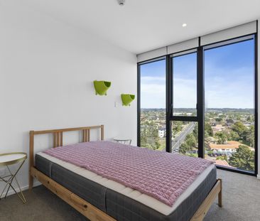 2 spacious bedroom + 2 bathroom + 1 secure carpark included - Photo 3