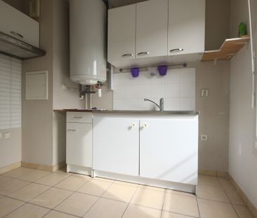 Appartement a louer Le Bourget - Loyer €858/mois charges comprises ** - Photo 4
