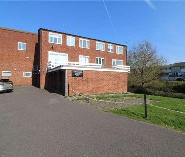 Berkeley Drive, Hornchurch, RM11 - Photo 5