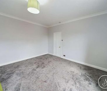 Rombalds Terrace, Leeds, LS12 - Photo 4