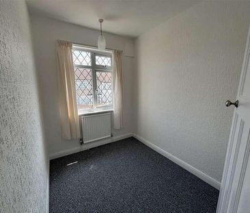 Abbey Road, Gravesend, DA12 - Photo 1