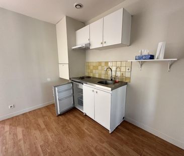 Location Appartement 2 pièces 37m² AGEN 47000 - Photo 2