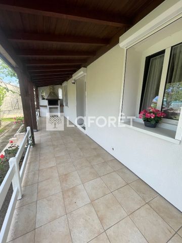 House - Photo 3