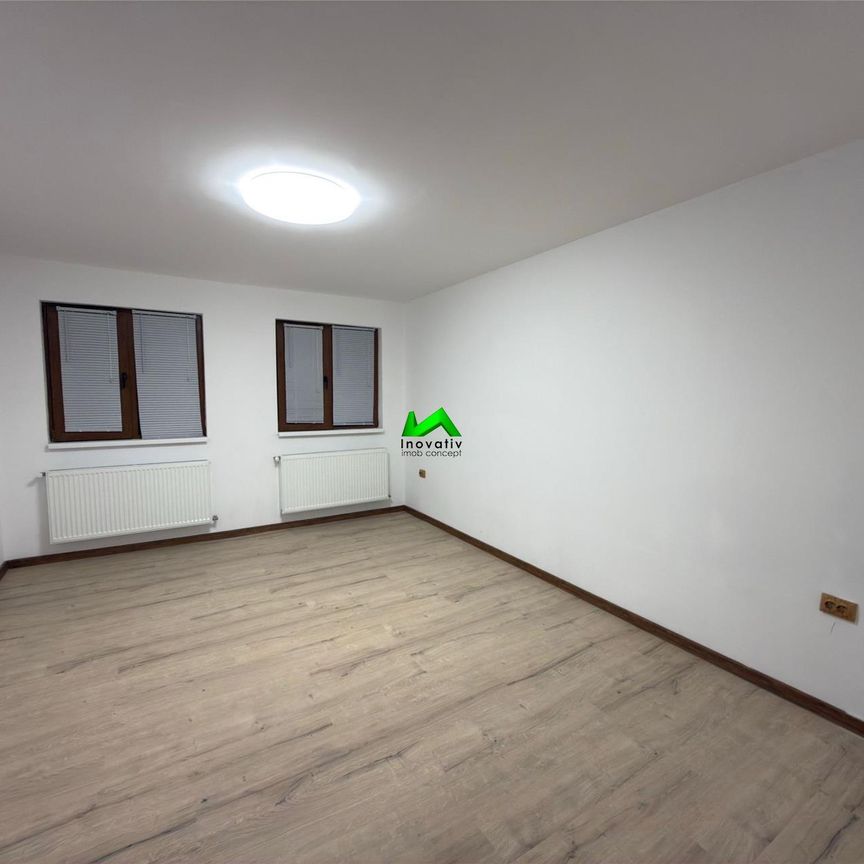 Apartament de inchiriat nemobilat 2 camere Sibiu Victoriei - Fotografie 1