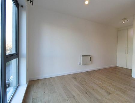 2 Bedroom Apartment To Let - Photo 2