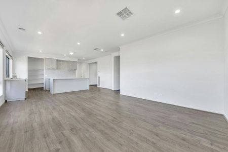 Prime Weir Views Location! Brand New, Modern Home Ready to move!! - Photo 3